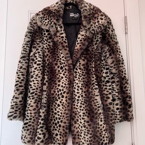 Hannah by Marlo faux-fur coat